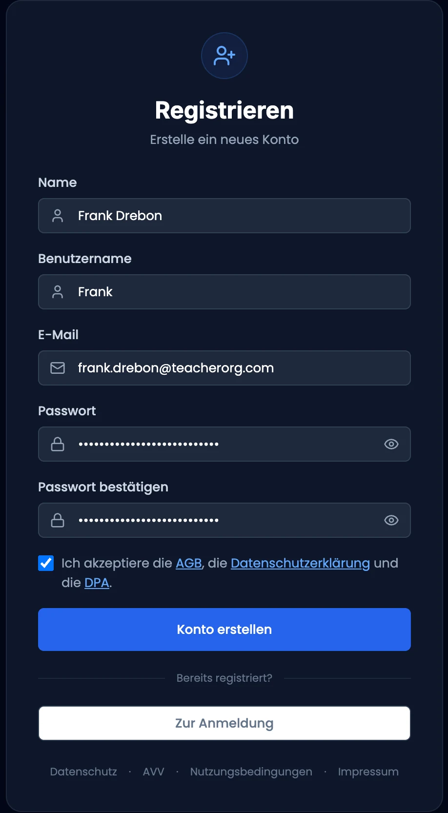 Registrieren-Formular mit Feldern für Name, Benutzername, E-Mail und Passwort sowie AGB-Häkchen